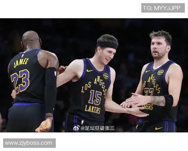 湖人完胜!东契奇35+5里夫斯大迸发,浓眉12+5状元13+7,老詹纪录连续 湖人完胜!东契奇35+5里夫斯大迸发,浓眉12+5状元13+7,老詹纪录连续